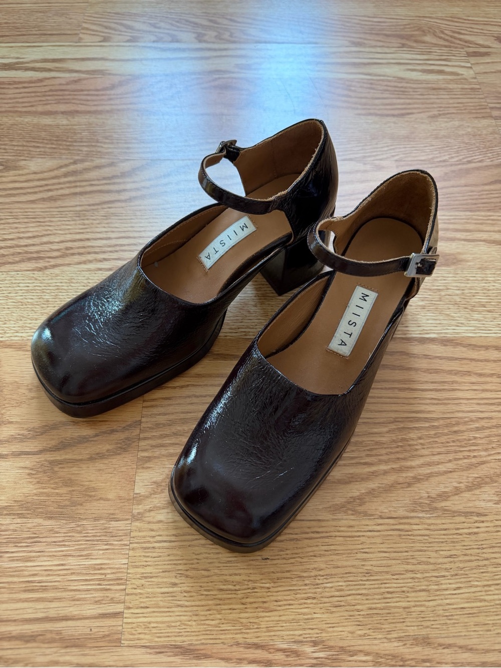 Miista yara courts Mary Jane heels